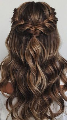 Short Hair Hairstyles For Curly Hair, Matric Fairwell Hairstyles, Prom Hair Shorter Hair, Fall Formal Hair, Homecoming Hair Tutorials Step By Step, Long Hair Styles For Bridesmaids, Formal Hairstyles For Layered Hair, Cute Birthday Hairstyles For Long Hair, Half Up Half Down Hair Hoco