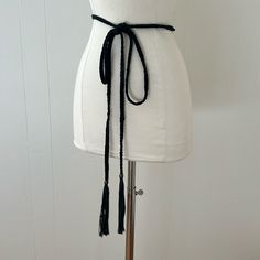 Flannel Australia Leather Braided Tassel Belt. One Size Fits All From 2014. Black In Color With Metal Details On The Tassels. No Longer Sold. From An Older Collection. Purchased From Australia. Tassel Belt, Flannel Women, One Size Fits All, Tassels, Braids, Australia, Women Accessories, Leather, Women Shopping