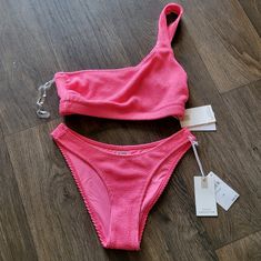 Nwt Top Size 1/2 Or S/M Bottoms Size 00/0 Or Xs/S One Shoulder Top, Monokini Swimsuits, Reversible Bikinis, One Shoulder Tops, Cheeky Bikinis, Good American, Size 00, Womens Swim, Shoulder Top