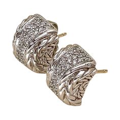 John Hardy Chain Link Sterling, 18k Gold, Diamond Stud Dome Shaped Earrings Sterling Silver, 18k Gold This Is A Retired Design In Excellent Pre- Owned Condition The Diamonds Are Shiny And Bright! 7/16" X 9/16" Weight 7.91 (G) Designer White Gold Diamond Earrings For Formal Events, Designer White Gold Diamond Earrings For Formal Occasions, Designer White Gold Diamond Earrings For Anniversary, Luxury Sterling Silver Tarnish Resistant Diamond Earrings, Luxury Sterling Silver Diamond Earrings Tarnish Resistant, Yellow Gold Sterling Silver Diamond Earrings For Evening, Evening Yellow Gold Sterling Silver Diamond Earrings, Formal White Gold Diamond Earrings Tarnish Resistant, John Hardy Jewelry