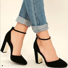 Reserved. Do Not Buy. Black Ankle Strap Heels For Fall, Chic Ankle-high Heels With Contrasting Heel Counter, Gold Ankle Strap Heels, Homecoming Shoes, Comfortable High Heels, Closed Toe Heels, Chic Heels, Velvet Heels, Ankle Strap High Heels