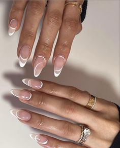 Cute Oval French Tip Nails, French Tip Clear Base, Curvy Lines Nails, Irregular French Nails, White And Clear Nails Design, Short Almond Nails 2023, Baddie Maintenance, Asymmetrical French Tip, White And Clear Nails