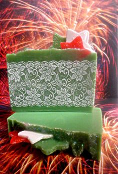 Christmas Soap by Kokolele on Etsy Christmas Soap, Cold Process, Diy Soap, Home Made Soap, Soap Making, Takeout Container, Beauty Hacks, Soap