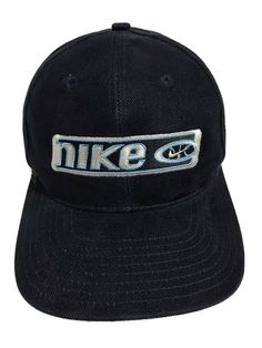 Nike Vintage 90’s Dark Blue Hat. In great condition. Please see pictures. (hats-9) Baseball Hat Aesthetic, Y2k Hats, 2000s Men, Clothing Drawing, 90s Hats, Thrift Clothes, Vintage Thrift Stores, Accessory Inspo, Hat Aesthetic