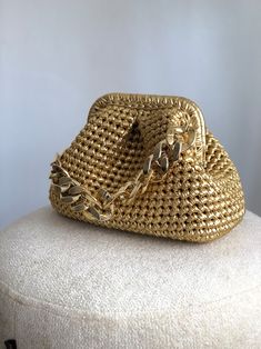 Luxury Gold Handmade Crochet Bag, Gold Crochet Evening Bag, Elegant Handwoven Gold Bag, Luxury Handmade Gold Crochet Bag, Elegant Gold Handwoven Bag, Chic Gold Handwoven Shoulder Bag, Gold Woven Crochet Bag As Gift, Gold Rectangular Handwoven Crochet Bag, Gold Woven Crochet Pouch Bag