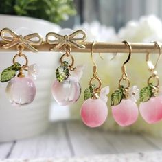 "glass peach drop earrings with cute white flower and green leaf Price for one pair Material: glass peach beads, acrylic leaf and flower, gold plated stud or hook drop length: about 1.25-1.5\" Contains small parts. Use caution when giving to young children less than Age 3 Please keep them away from moisture. If you have any questions, please feel free to contact me. Thanks :)" Earrings Food, Peach Earrings, Food Earrings, Fruit Earrings, Orange Earrings, Fancy Jewelry, Jewelry Outfit, Dream Jewelry, Nashville Tn