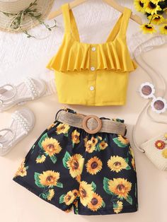 Summer Big Girls Sleeveless Tank Top with Eye-Catching Sunflower Printed Shorts Her Outfits, Kids Fashion Trends, Summer Outfits Kids, Kids Fashion Clothes, Sunflower Print, Summer Fashion Trends, Girls Clothing Sets, Toddler Boy Outfits, African Fashion Dresses