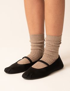 - 3 Pairs Included Comfort meets style with Storm Empire's Crew Socks. A perfect blend of cotton, nylon, and spandex helps with breathability without sacrificing duribility and comfort. Crew Socks are great for any setting - business or casual. Due to the spandex material, the socks conform to your feet. Available in two sizes to cover most foot sizes - 220mm to 280mm (8.66in to 11.02in) - and six classic colors to mix and match with your wardrobe. Thick yarn weave makes the socks more comfortable and durable ankle banding prevents slipping and keeps it looking perfect. Comfortable Fall Socks, Comfortable Fitted Knee-high Socks, Comfortable Micro-elastic Non-slip Socks, Casual No-show Fitted Socks, Casual Fitted No-show Socks, Comfortable Stretch Knee-high Socks For Spring, Fall Season Comfortable Socks, Comfortable Stretch Non-slip Socks, Comfortable Mid-calf Socks For Fall