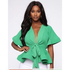 Nwt Pleated Kelly Green Xs Sold Out See Photos And Video For Measurements And Details **I Love It But Never Got Around To Wearing It** Romantic Feelings, Green Shirts, Fashion Nova Models, Fashion Nova Tops, Fashion Nova Jeans, Green And Yellow, Kelly Green, Green Fashion, I Love It