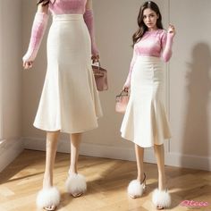 Free-Spirited Flared Skirt Design White Pleated Skirt For Winter, Fitted Winter Skirt, Fitted Winter Mini Skirt, Winter Party Pencil Skirt With Lining, White Lined Skirt For Winter, Non-stretch Winter Flared Maxi Skirt, White Flared Skirt For Winter, Winter Lined Pencil Skirt, Winter Long Stretch Skirt