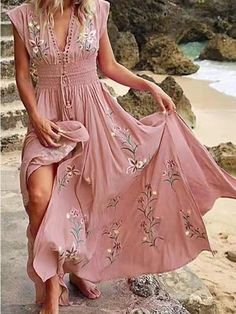 Women's Casual Dress Swing Dress Floral Print V Neck Long Dress Maxi Dress Boho A Line Street Holiday Short Sleeve Loose Fit Pink Blue Fuchsia Summer S M L XL 2XL 2024 - $27.99 Bohemian Print Dress, Boho Print Dress, Robes Glamour, Look Boho Chic, Printed Beach Dresses, Boho Chique, Floral Print Dress Long, Dress Sleeve Length, Dress Women Elegant