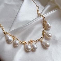 Item Information: -ready to ship -material: 10-11mn teardrop Edison high luster and high quality freshwater pearls, 14k gold plated, brass -length: 40cm + extension 5cm -adjustable length  -due to the nature of freshwater pearls, it has some flaws -come with a gift box Shipping policy: Domestic orders will be shipped via Canada Post with tracking number, should arrive in 3-5 business days, but some delays may occur, please be patient with your order. US orders will be shipped via Canada Post tra Teardrop Pearl Necklace With Pearl Chain, Elegant Teardrop Drop Necklace With Pearl Charm, Pearl Drop Teardrop Necklace, Elegant Teardrop Pearl Chain Necklace, Pearl Teardrop Drop Necklace With Pearl Charm, Teardrop Pearl Chain Necklace, Baroque Pearl Teardrop Pendant Necklace With Pearl Drop, Pearl White Teardrop Necklace With Pearl Drop, Pearl White Teardrop Pearl Drop Necklace