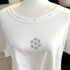 Brand New Vintage Heavy Weight T Shirt With Snowflake Embellishment And Shiny Studded Neckline 27 Inches Long 23 Inches Armpit To Arm Pit Brand New Without Tags New Vintage, Shirt Color, Heavy Weight, Colorful Shirts, Color White, Womens Tops, Tops & Tees, Brand New, Tags