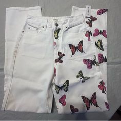 Pacsun Jeans Womens Butterfly Print White Denim 90s Boyfriend Jeans Size 25 Trendy Summer Cotton Jeans, White Y2k Jeans For Summer, Straight Leg Graphic Print Jeans For Spring, Straight Leg Jeans With Graphic Print For Spring, Summer Straight Leg Jeans With Graphic Print, Trendy Spring Jeans With Graphic Print, Retro Cotton Jeans For Spring, White Y2k Bottoms For Summer, Cotton Y2k Jeans For Summer