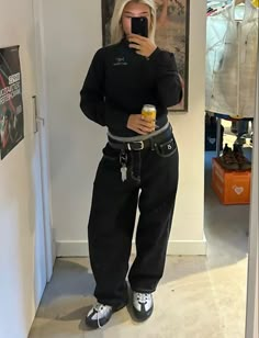 Uk Streetwear, Winter Fits, Cute Comfy Outfits, Swaggy Outfits, 가을 패션, Autumn Outfit, Fashion Fits, Outfit Inspo Fall, Streetwear Women