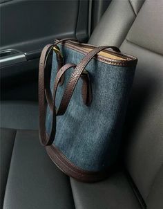 Size: 23CM wide, 27CM high, 16CM thick Cowboy Women, Women Crossbody Bag, Vintage Cowboy, Ladies Handbags, Brand Designer, Gift Coupons, Large Bags, Womens Backpack, Shoulder Bag Women