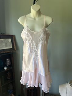 Check out VICTORIA SECRET GOLD LABEL PINK NIGHTIE RUFFLED HEM ASYMMETRICAL VTG MEDIUM, the latest item I added on eBay! #eBay #eBaySeller Nightie Outfit, Pink Nightie, Vintage Victoria Secret, Victoria Secret Outfits, Gold Labels, Types Of Lighting, Really Cute Outfits, Babydoll Dress, Siena