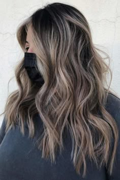 Highlights Hair Types And Trendiest Ideas | Lovehairstyles.com Highlight Types, Brunette Hair Color With Highlights, Purple Hair Highlights, Hair Highlight, Dark Brunette Hair, Full Highlights, Popular Hair