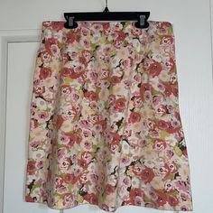 Stretchy Soft Material, Beautiful Floral Design! Pink Floral Print Full Skirt Bottoms, Pink Floral Print Full Skirt, Pink Floral Print Relaxed Skirt, Relaxed Pink Floral Print Skirt, Pink Floral Print Midi Skirt, Pink Floral Print Pencil Skirt, Pink Lined Mini Skirt With Relaxed Fit, Pink Relaxed Fit Lined Mini Skirt, Ponte Skirt