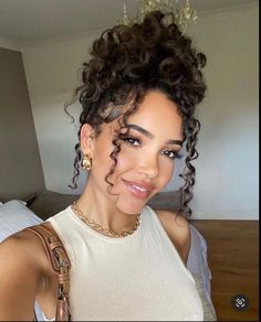 Bun Curls Hairstyle, Curly Bun Wedding Hairstyles, Bridesmaid Hairstyles For Curly Hair Natural Curls, Curly Hair Fancy Styles, Mid Curly Hairstyles, Curly Upstyles, Short Curly Formal Hairstyles, High Bun Curly Hair, Curly Hairstyle For Wedding