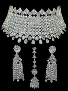 This beautiful diamond choker comes as a full bridal set but can be worn separately for a simple look and is a statement piece for any event. The stones are gorgeous and made of high quality hand work and tikka and jhumka are included with the choker. Perfect for the holidays! Formal Bridal Necklace With Tilla And Diamonds, Formal Bridal Necklace With Diamond And Tilla, Formal Bridal Diamond Necklace With Tilla, Traditional Silver Diamond Choker, Diamond Choker Bridal Necklace For Wedding, Wedding Choker Jewelry With Diamond Accents, Wedding Diamond Choker Necklace, Wedding Choker With Diamond Accents, Festive Bridal Necklace With Diamond Accents For Wedding