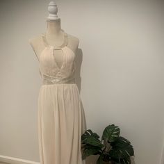 Only Tried On Nwt. Never Worn. No Missing Sequins, Extra Sequins Included In The Tags. No Stain, Tear Or Any Odor. Let Me Know If You Have Any Questions! Feminine Cream Maxi Dress For Date Night, Summer Evening Maxi Dress With Lace Trim, Summer Lace Trim Maxi Dress, Cream Sleeveless Maxi Dress For Party, Cream Maxi Dress For Spring Night Out, Cream Maxi Dress For Night Out In Spring, Cream Maxi Dress For Date Night, Spring Sheer Halter Neck Maxi Dress, Cream Halter Neck Party Dress