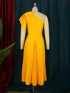 Washing instructions: Dry Clean Composition: Synthetic Fiber, Polyester, Assorted Designer Style ID: FP09787014 Yellow Pleated Skirt, Bright Yellow Dress, Pleated Dresses, Yellow Midi Dress, Ruffle Midi Dress, Midi Ruffle Dress, Summer Party Dress, Pleated Midi Dress, Hip Dress