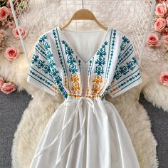 Materials: other Size: one size Color: white, blue Cotton Linen Dresses, Langer Rock, Beach Skirt, Linen Dress, Long Skirt, Cotton Linen, White Blue, Kimono Top, Color White