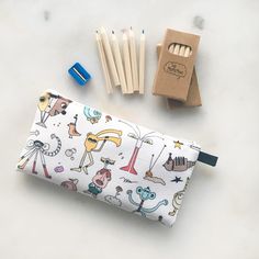 The MoMeMans Pencil Case Pencil Pack, Cute Pencil Case, Cute Pencil, Textured Canvas, Beauty Kit, Pencil Boxes, Black Side, Beauty Store, Canvas Texture