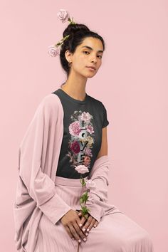 Introducing our Floral Love T-Shirt, the perfect Valentine gift and romantic gift for her that doubles as a trendy date night top. This stunning peony shirt features a unique flower print tee design, making it an ideal statement tee for your spring outfit and beyond. Express Your Love with Our Floral Love T-Shirt Delicate pink and purple floral design featuring peonies arranged in a vertical LOVE pattern Available in 5 colors and sizes from small to 3XL, ensuring a perfect fit for everyone Made with high-quality American Apparel Heavyweight cotton for ultimate comfort and durability Versatile for various occasions: casual wear, romantic dates, spring-themed events, and festivals Perfect gift for Valentine's Day, Mother's Day, or any occasion to express love and positivity ◄ Product Sizing Frühling Outfit, Tee Design Print, Top Spring Outfits, Night Tops, Romantic Gifts For Her, Unique Flower, Statement Tees, Romantic Gift, Print Tee