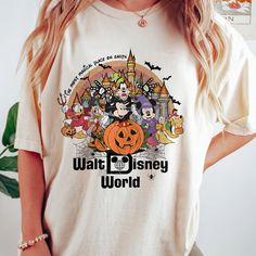 Vintage Walt Disney World Halloween Shirt, Mickey And Friends Halloween Shirt Shaak Ti, Disney Characters Halloween, Mickey Hoodie, Disney World Halloween, Tema Disney, Scary Halloween Party, Buy Shirts, Family Halloween, Retro Halloween