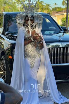 Prom Black Couples, Prom Dress With Cape, White Birthday Dress, 8th Grade Graduation Dresses, Prom Pictures Couples, Prom Dress With Train, Dress With Cape, Prom Inspiration, Long Cape