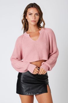 Final Sale - Get it before it's gone! Chill out and cozy up with the Day Off Mauve Pink Notched Neck Sweater! Mauve pink ribbed knit fabric shapes this sweater's cropped bodice, long balloon sleeves, and notched V-neckline. Pair with sweats or jeans for an effortlessly cute look. DETAILS & FIT Relaxed Fit. 55% Acrylic, 45% Cotton. Hand wash cold. Imported. Oversized Cropped Sweater, Mauve Pink, Sweater Crop, Long Balloons, Pink Boho, Neck Sweater, Pink Sweater, Cropped Sweater, Fall Looks