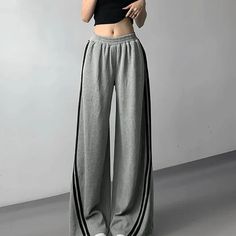 Striped High Waist Pants Summer Casual Streetwear Trousers – Queencloth Striped Pants Women, Women Summer Casual, Summer Pants Women, Striped Pant, Baggy Sweatpants, Streetwear Mode, High Waist Pants, Lady Grey, Straight Trousers