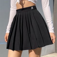 Silhouette: A-LINE Decoration: Lace-Up Material: Polyester Model Number: Women Skirt Waistline: Empire Pattern Type: Solid Style: Grunge Dresses Length: Above Knee, Mini Size (cm) Waist Width Skirt Length S 64.0 38.0 M 68.0 39.0 L 72.0 40.0 Size (inch) Waist Width Skirt Length S 25.20 14.96 M 26.77 15.35 L 28.35 15.75 Korean Streetwear Fashion, Preppy Aesthetic Outfits, Preppy Mode, Black Tennis Skirt, Floral Print Swimwear, Moda Streetwear, Pleated Tennis Skirt, Streetwear Mode, Stylish Skirts