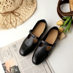 Versatile Classic Style. Material: Top layer cow leatherLining: Genuine leatherInsole: Genuine leatherSole: RubberHeels: 2 cm/0.79"Weight: 0.26kg Each Shoes (measured size 7.5)Fit: Medium to Wide, Runs Normal.Origin: Made in China Production Time: About 3-5 days (Any exceptional case will email you, Please pay attention to your email left)Shipping Time: Free Shipping To most locations, delivery time is approximately 5-15 days; We have paid FedEx Option, to most locations, delivery time is approx Leather Mary Janes, Mary Jane Shoes, Black 7, Black Coffee, T Strap, Leather Handmade, Leather Shoes, Mary Janes, Leather Straps