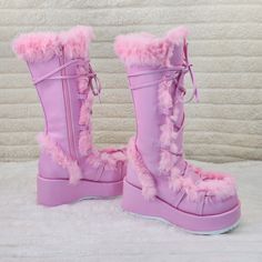 Punk Style Synthetic Platform Boots, Winter Concert Platform Boots, Alternative Style Synthetic Platform Boots For Concerts, Winter Platform Boots For Cosplay, Emo Platform Boots For Winter Cosplay, Gothic Boots For Alternative Fashion, Emo Boots For Cosplay In Winter, Winter Emo Cosplay Boots, Emo Platform Boots For Winter Concerts