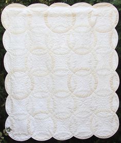 Circle of Love Quilt Double Wedding Ring Quilt Pattern, Neutral Colored Quilt, Wedding Ring Quilt Pattern, Love Quilt Pattern, Ring Quilt Pattern, Wedding Dress Quilt, Neutral Quilts, Rose Quilts, Katie Rose