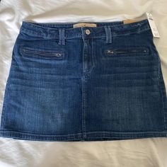 Hollister Denim Skirt Size 13 Nwt Zippers On Front Are Just Design Not Actual Pockets Medium Wash Denim Skirt Jeans, Dark Wash Denim Lined Skirt, Denim Lined Skirt In Dark Wash, Dark Wash Denim Skirt With Lining, Mid-rise Denim Lined Skirt, High Rise Denim Skirt With Lined Detail, Mid-rise Denim Skort, High Rise Denim Skirt With Lined Skirt, Medium Wash Lined Mini Denim Skirt