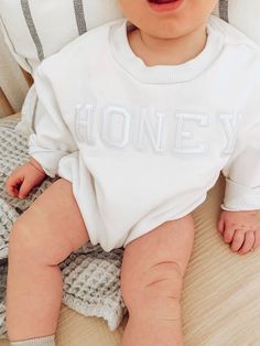 Neutral Baby Romper Bubble Romper Custom Name Baby - Etsy White Family Matching Tops For Loungewear, White Embroidered Logo Sweatshirt For Loungewear, Cute White Tops With Ribbed Cuffs, White Cotton Sweatshirt With Embroidered Text, White Letter Embroidery Sweatshirt For Loungewear, White Text Print Sweatshirt For Loungewear, White Sweatshirt With Letter Embroidery For Loungewear, White Crew Neck Sweatshirt With Letter Embroidery, White Long Sleeve Sweatshirt With Letter Embroidery