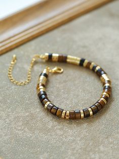 Metal: 18k Recycled Gold Plated On Brass Gemstone: Black Onyx,Tiger's Eye,Mother of Pearls Chain Length: 170-200mm/17-20cm Weight: 19.5g