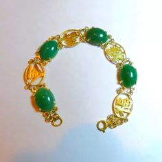 Vintage 14k Gold Chinese Characters Green "Old Jade" Aventurine Link Bracelet | eBay Vintage Green Jade Necklaces, Vintage Round Jade Bracelets, Vintage Jade Bangle, Vintage Hand-strung Jade Jewelry, Hand-strung Green Jade Bracelets, Chinese Characters, Chinese Antiques, 14k Gold Ring, Chain Link Bracelet