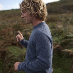 Surfer Blonde Hair Men, Beach Hair Men, Surf Haircut, Mens Hair Long, Mid Length Straight Hair