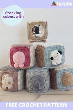 there are crocheted cubes that have stuffed animals on them and the words stacking cubes with free crochet pattern