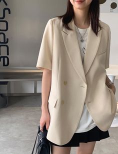 Size (CM) Dress Length Chest Sleeve S 67 106 27.5 M 68 110 28 L 69 114 28.5 Model is 158cm 45kg wears size S Cheap Short Sleeve Office Blazer, Short Sleevee Blazers For Women, Short Sleeve Linen Blazer, Summer Office Casual, Jacket Over Dress, Black Jacket Outfit, Short Sleeve Coat