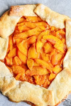 an apple pie is shown on a piece of paper