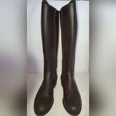 Real House Of Bruar Traditional Riding Boots. Size 39 (Shoe Size: 7.5 - 8, Runs Small). Never Worn; Too Small To Fit Me. Fantastic Condition. Color: Black. Material: Leather. Heel: 1 Inch. Black Waterproof Boots For Riding, Black Waterproof Riding Boots, Leather Sole Round Toe Boots For Shows, Classic Waterproof Boots With Round Toe For Riding, Leather Sole Riding Boots With Round Toe, Waterproof Riding Boots With Round Toe, Distressed Brown Boots, Tan Suede Boots, Slouched Boots