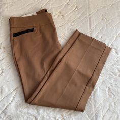 Nwt! Jones New York Signature Compression Pull-On Pants Woman's Xl Msrp $89.50 Stretch Capris With Pockets For Work, Stretch Work Pants With Pockets For Office, Fall Workwear Capris With Pockets, Mid-rise Capris For Fall Workwear, Fitted Capris With Pockets For Workwear, Stretch Brown Pants For Work, Fitted Capris For Workwear In Fall, Fitted Capris For Fall Workwear, Fitted Capris With Pockets For Business Casual