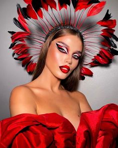 Futuristic Makeup, High Fashion Makeup, Avant Garde Makeup, Flawless Makeup Application, Evening Makeup, Glamorous Makeup, Stunning Makeup