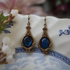 Earrings | Ragtrader Vintage Victorian Accessories Jewellery, Bijoux Art Nouveau, Victorian Earrings, Funky Jewelry, Jewelry Lookbook, Vintage Victorian, Moda Vintage, Fantasy Jewelry, Dream Jewelry